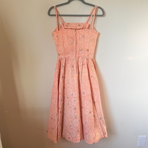 Vintage 50s 60s Pastel Pink Lace Midi Cocktail Party Dress with Metallic Accents - Picture 6 of 13